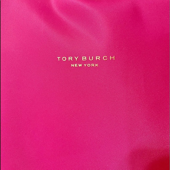 🚫SOLD🚫💖NEW💖Tory Burch Perry nylon backpacks/back packs/shoulder bag/nylon - Picture 4 of 11